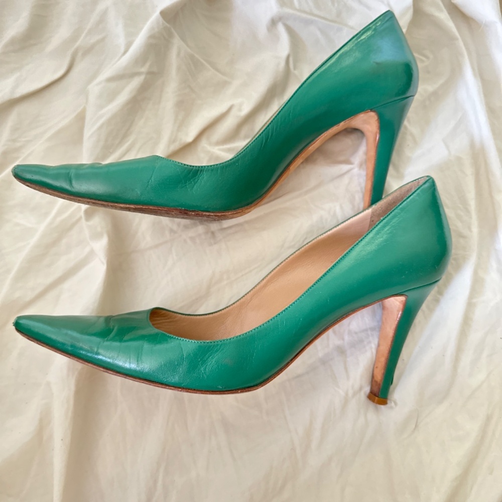 COPY - Manolo Blahnik Pumps